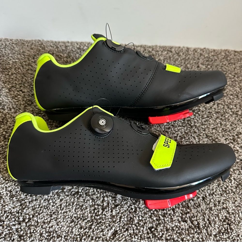 Road Bike Premium Microtex Cycling/Spin Shoes with Look Delta Cleats Size 45 - Picture 2 of 10